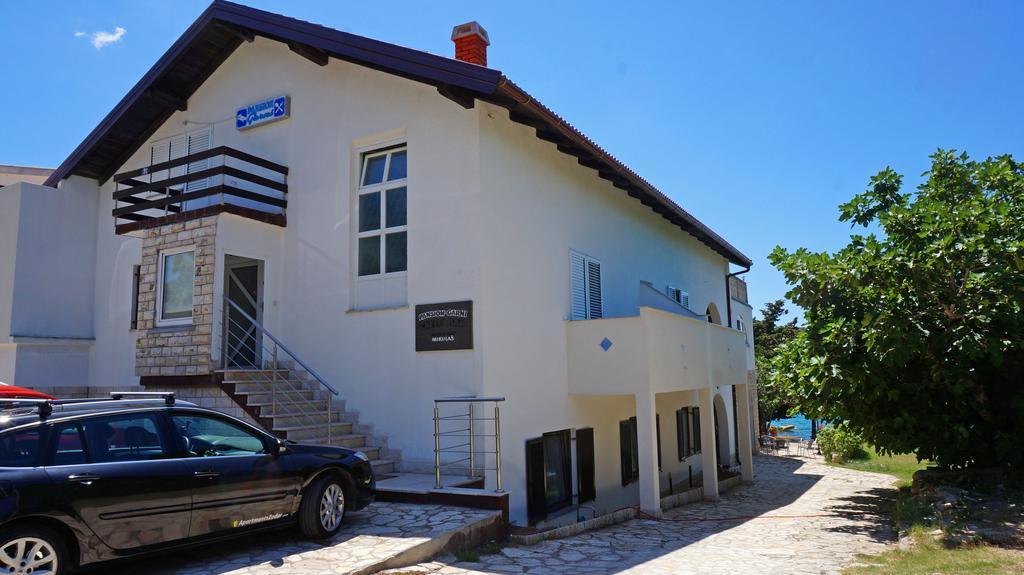 Guesthouse Garni Stara Novalja Exterior photo